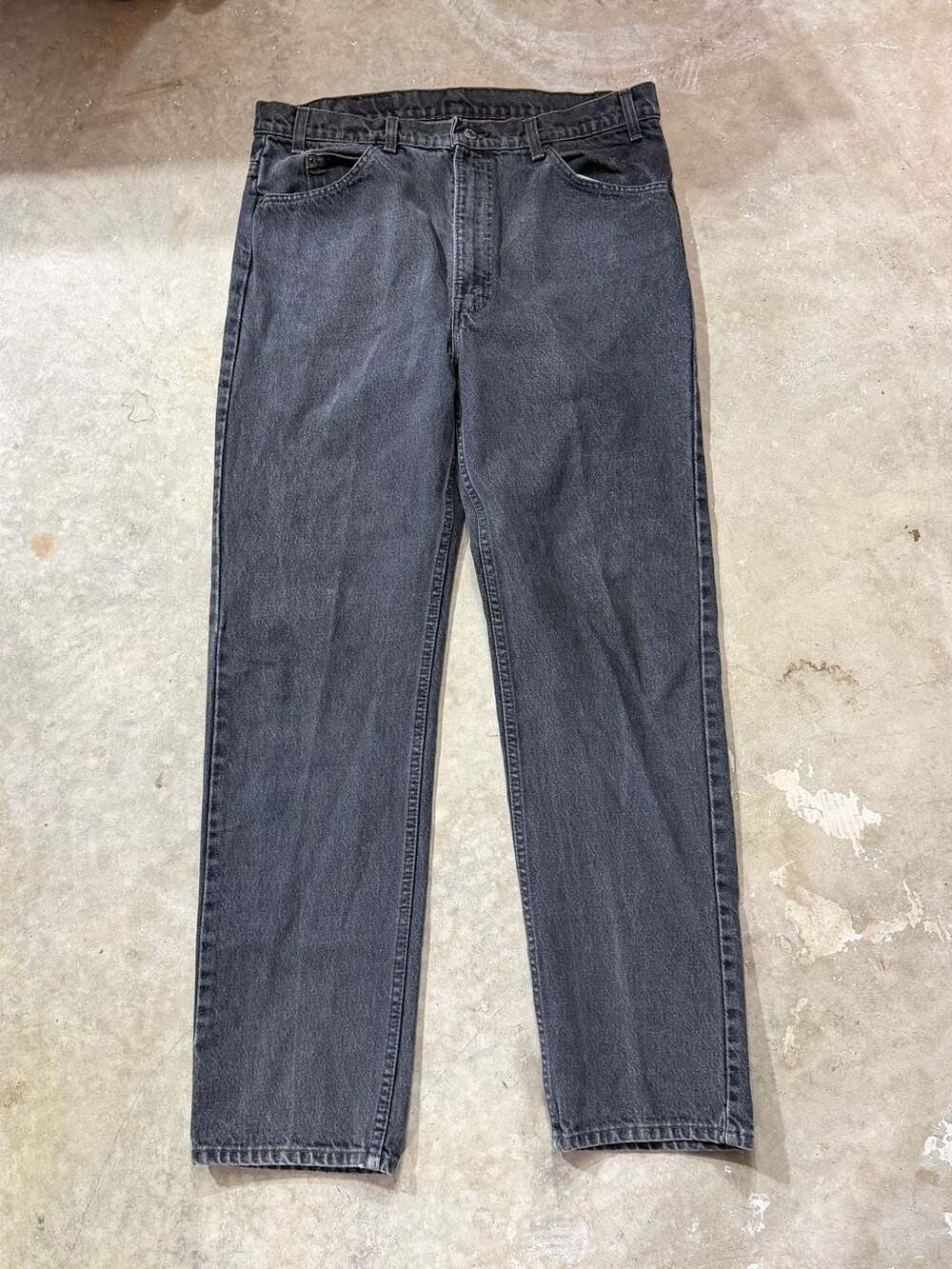 Levi's 505 Size 38x32 Black Denim Straight Leg Jeans